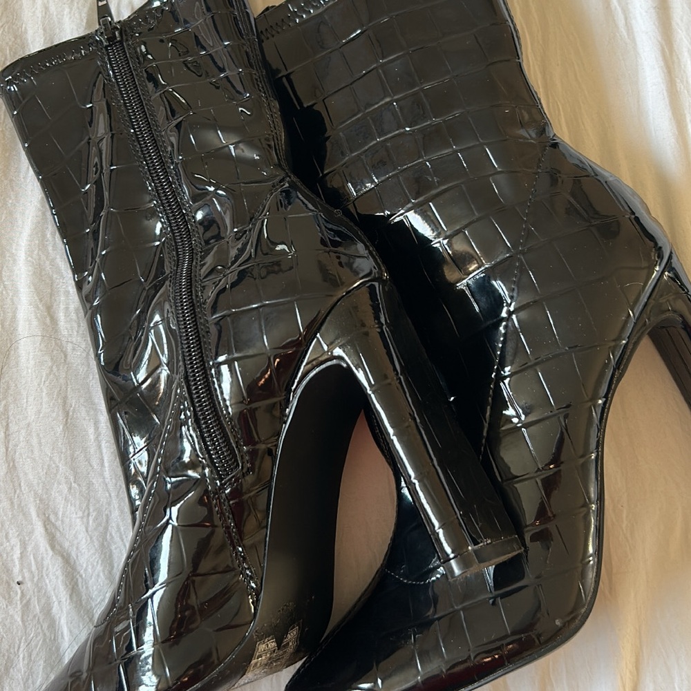 Black boots